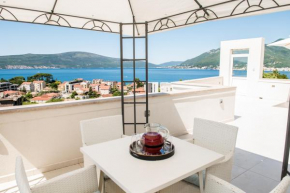 Luxury Penthouse sea view pool IVY HOUSE Tivat